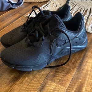 Womens Nike Black Sneakers